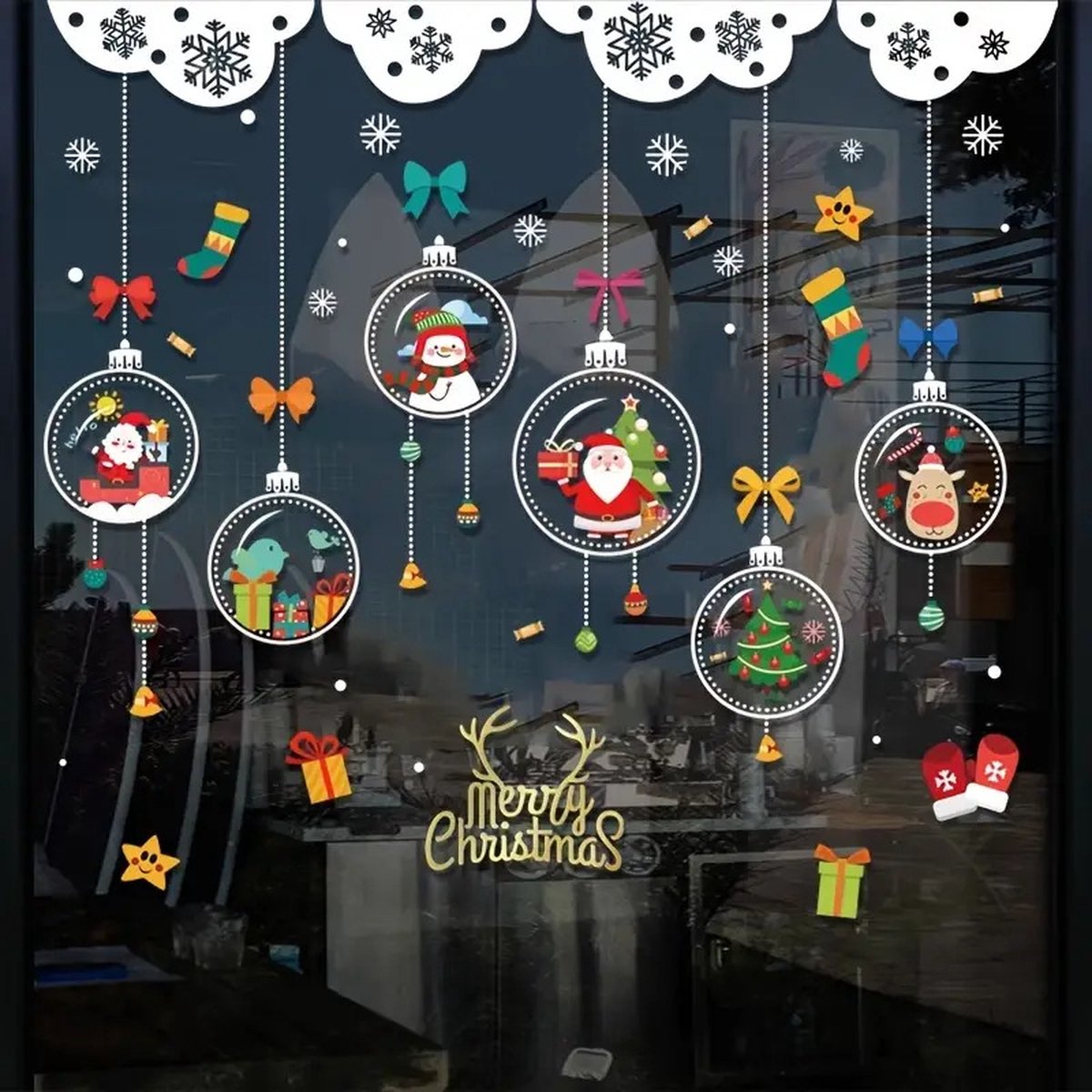 Raamstickers kerst | Kerstballen met sneeuwpop, kerstman, kerstboom, rendier en cadeautjes - Herbruikbaar - Kerstversiering - Raamdecoratie feestdagen